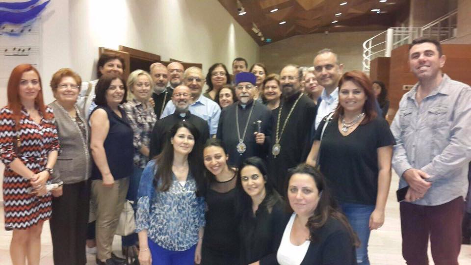 ermeni kıyafetleri defilesi