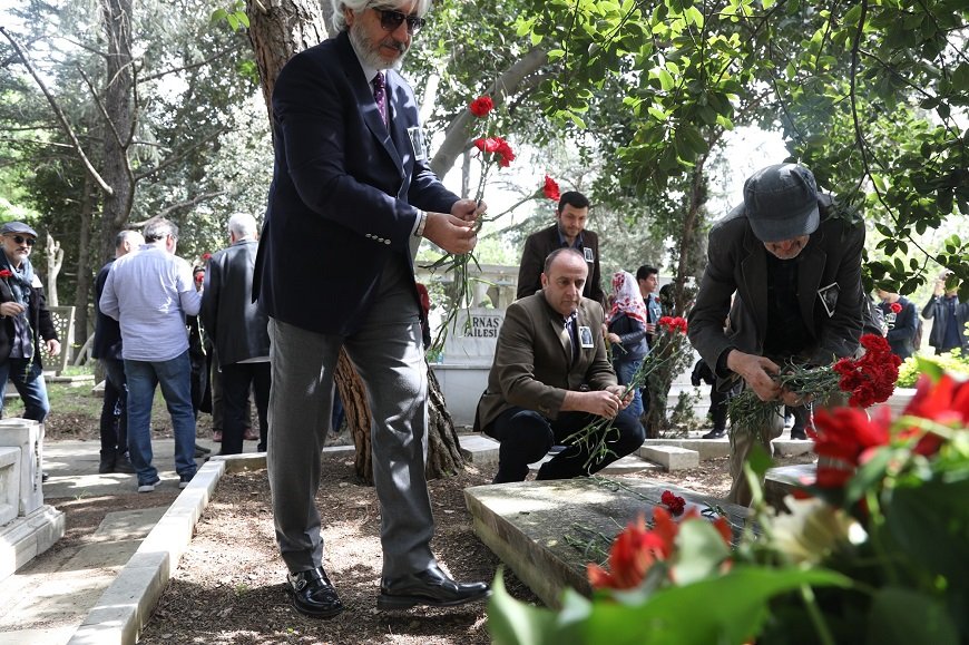 Muhsin Ertuğrul Kabri Başında Anıldı
