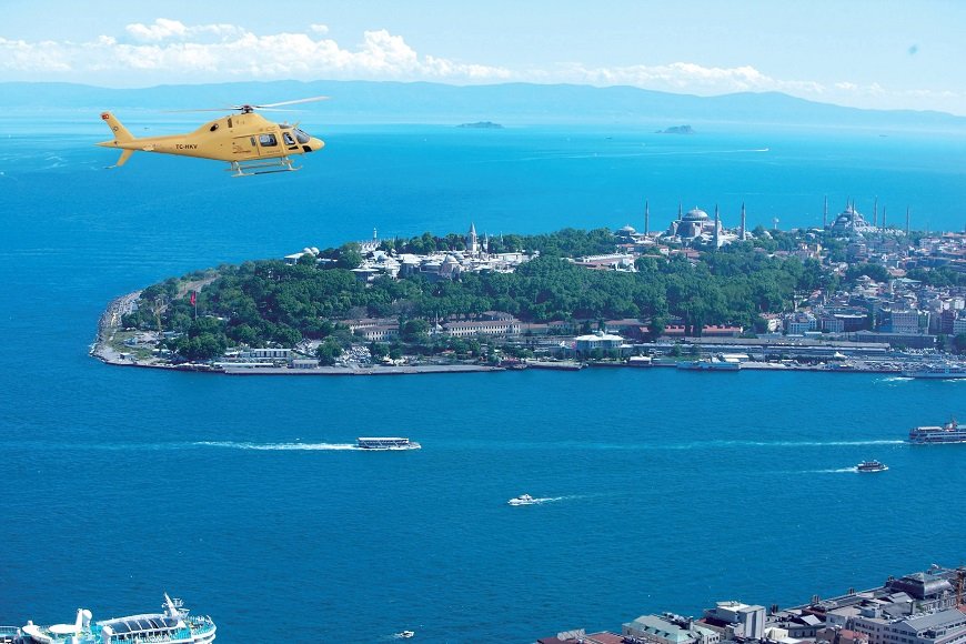 İstanbul’da Bir Yılda 12 Bin Kişi Helikopter Turu Yaptı