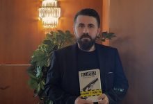 Erdoğan Eyrik’in son kitabı Ellipsis