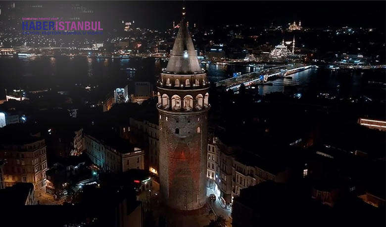 Galata Kulesi'ne Çanakkale Zaferi'ne özel video yansıtıldı