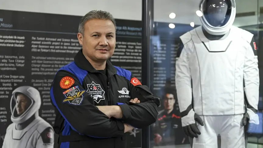 Astronot Alper Gezeravcı, AKM’de çocuklarla buluşacak