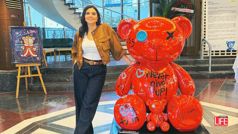 Aslı Sayan’ın “İçimdeki Çocuk” sergisi yoğun ilgi gördü